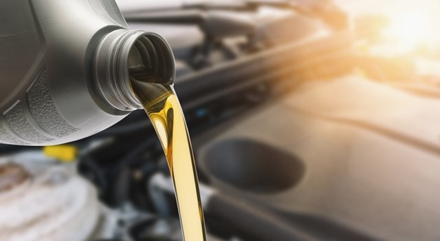 Motor Yağ Lekesi Nasıl Çıkar?