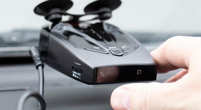 Radar Tespit Cihazı Nedir? Nasıl Çalışır, Ne İşe Yarar?