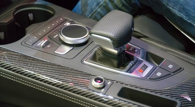 Tiptronik Vites Nedir?